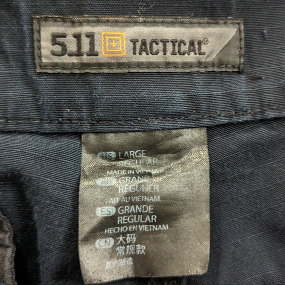 5.11 Tactical Cargo Cutoff Techwear Shorts Conceal Carry in Navy: Mens Large - Picture 2 of 8